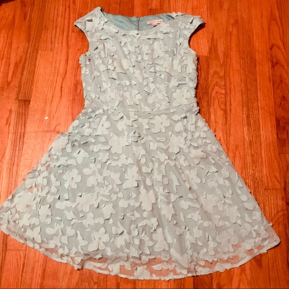 An aqua blue dress! - Picture 1 of 2